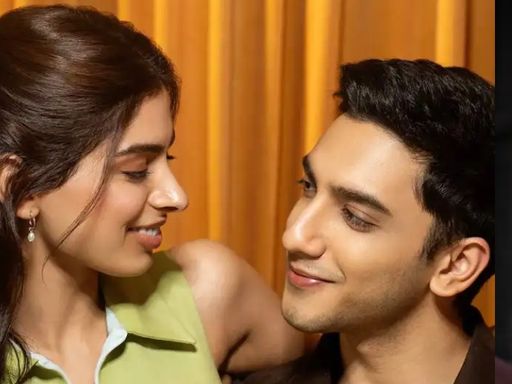 फिल्म द आर्चीज में वेदांग रेजी मैंटल का रोल तो खुशी कपूर ने बैटी कूपर का किरदार निभाया था।