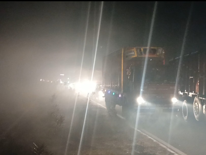 हादसे के बाद बख्तियारपुर-मोकामा हाईवे पर 1 KM तक लंबा जाम लग गया।