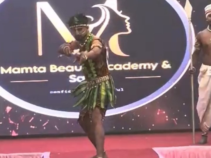 Abhishek-Ajit from Korba won Central India 2026 | कोरबा के अभिषेक-अजीत ने सेंट्रल इंडिया 2026 जीता: कंटेंट क्रिएशन, मॉडलिंग में 600 प्रतिभागियों को पछाड़ा, आदिवासी संस्कृति पर प्रस्तुति - Korba News 3 7c11dd6a 3e41 4672 8341 db73dd02eed3 1767963480207