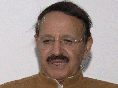 छत्तीसगढ़ में भूपेश बघेल के बाद टीएस सिंहदेव ने कहा कि मुगल काल में हिंदू खतरे में नहीं थे। कांग्रेस नेता राशिद अल्वी ने भी समर्थन किया।