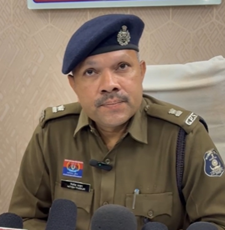 युवती के साथ गैंगरेप मामले में दो आरोपियों को गिरफ्तार कर लिया गया है।