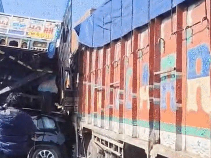 हाईवे पर 7 वाहन आपस में टकरा गए।