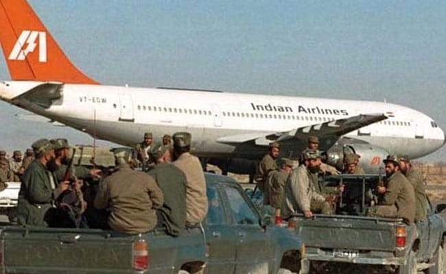 तस्वीर 1999 की है, जब आतंकी भारत के एक विमान को हाईजैक करके अफगानिस्तान ले गए थे।