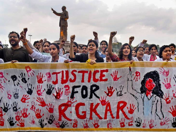 8 अगस्त 2024 को कोलकाता के आरजी कर अस्पताल में ट्रेनी डॉक्टर का रेप कर मर्डर कर दिया गया था। 20 जनवरी 2025 को सेशंस कोर्ट ने आरोपी संजय रॉय को उम्रकैद की सजा सुनाई थी।