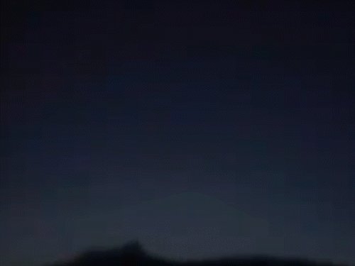 नौशेरा सेक्टर में ड्राेन पर की कई काउंटर फायरिंग का वीडियो सोशल मीडिया पर वायरल है। - Dainik Bhaskar