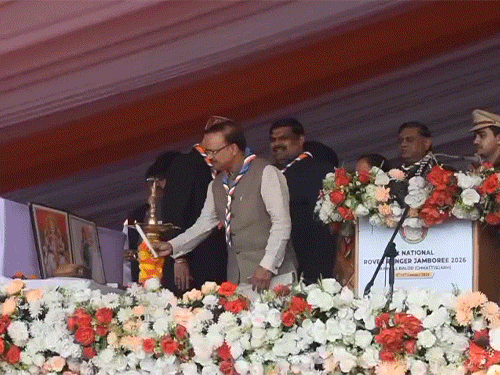 बालोद में जंबूरी रोवर-रेंजर कार्यक्रम में राज्यपाल, मुख्यमंत्री समेत कई नेता-मंत्री शामिल हुए।
