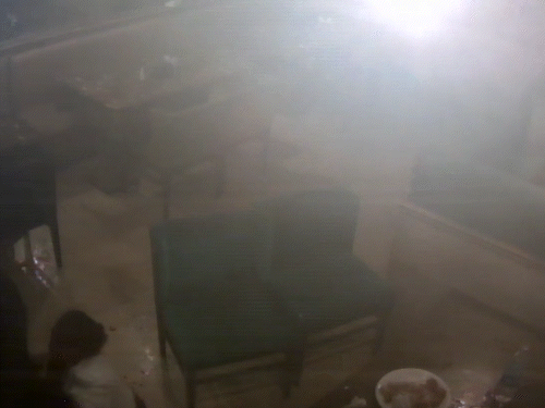 मारपीट करने के बाद दोनों ने एक दूसरे को गले लगाया फिर आरोपी वहां से भाग गया।