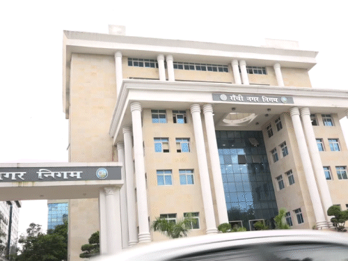 यह नगर निकाय चुनाव कई मायनों में खास है। ट्रिपल टेस्ट पूरा होने के बाद राज्य में पहली बार नगर निकाय चुनाव कराए जा रहे हैं।