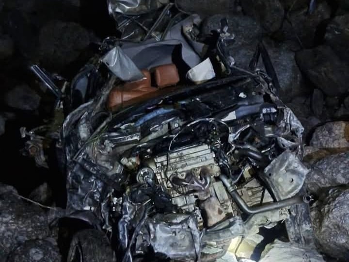 क्षतिग्रस्त कार की फाइल फोटो।