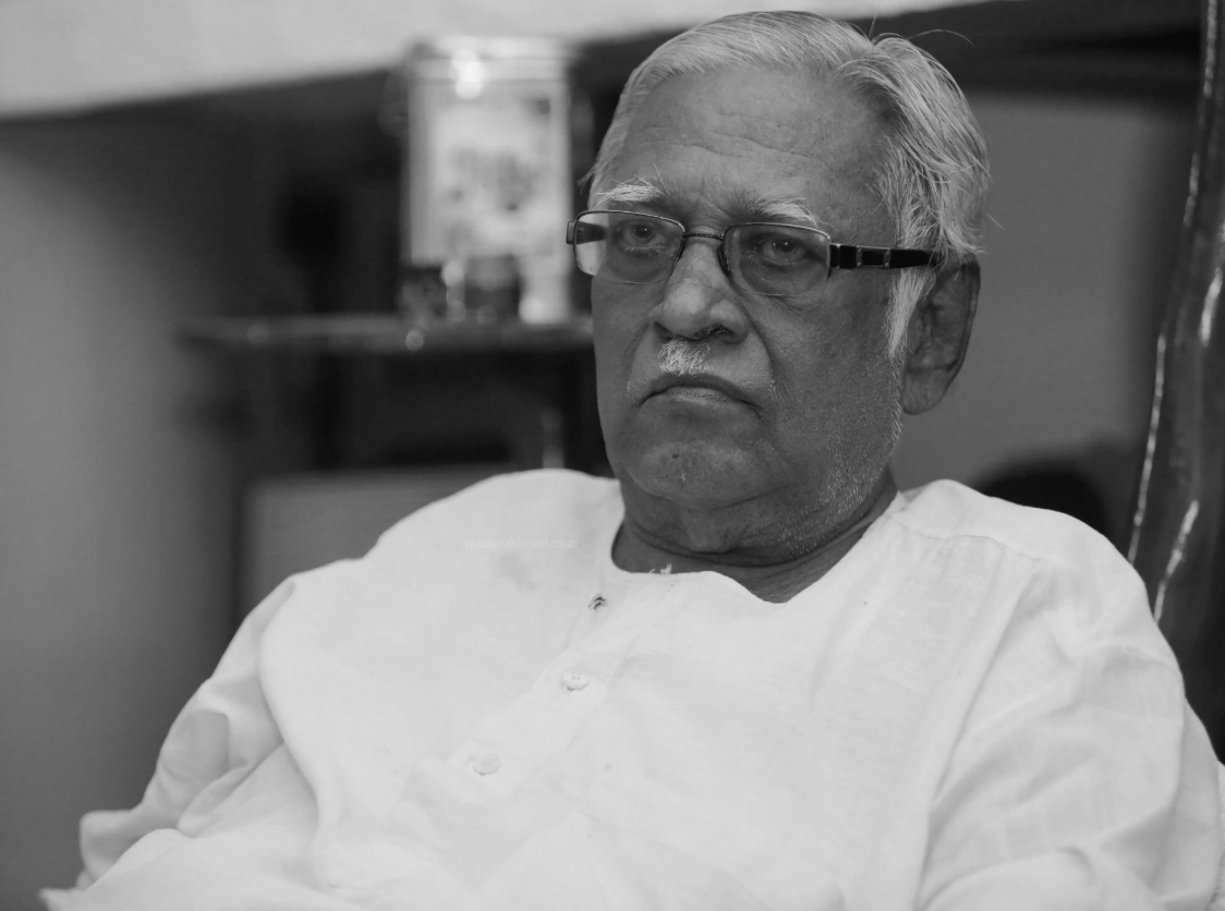 কুথিরাভাট্টমের বয়স 80 বছর।