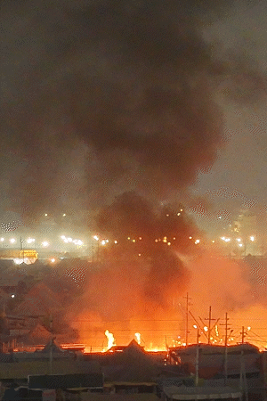 आग लगने के बाद ड्रोन इमेज में पूरे एरिया के हालात देखिए।