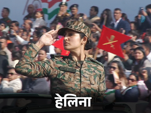 251 आर्मी एविएशन स्क्वॉड्रन की कैप्टन हंसजा शर्मा रूद्र हेलिकॉप्टर की पहली पायलट हैं। हंसजा के नेतृत्व में 'हेलिना' एंटी टैंक गाइडेड मिसाइल का प्रदर्शन किया गया।