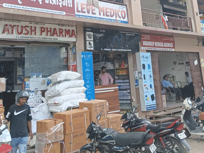 मध्यप्रदेश में सालाना दवा का कारोबार 10 हजार करोड़ रुपए से अधिक का है।