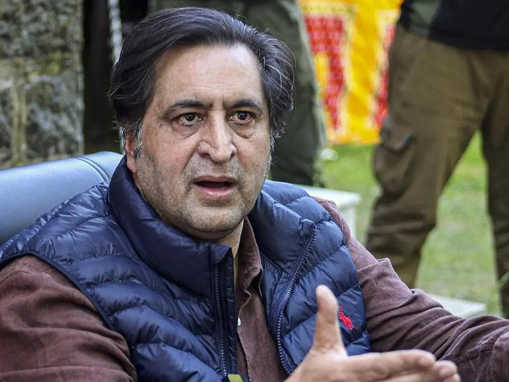 पीपुल्स कॉन्फ्रेंस के अध्यक्ष सज्जाद लोन (फाइल फोटो) - Dainik Bhaskar