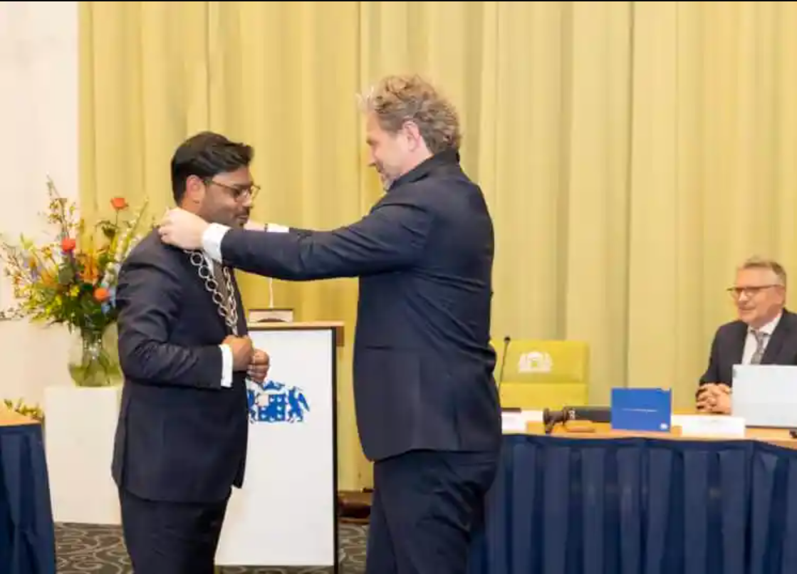 डच न्यूज वेबसाइट के मुताबिक फाल्गुन 17 अप्रैल 2024 को हीमस्टेड के मेयर बने थे।