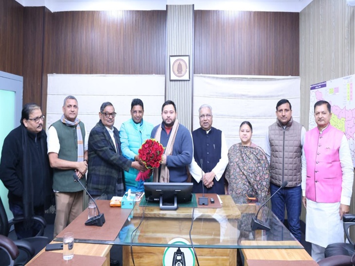 तेजस्वी यादव ने राजद के सांसदों को संसद में बिहार के मुद्दे उठाने का टास्क दिया।