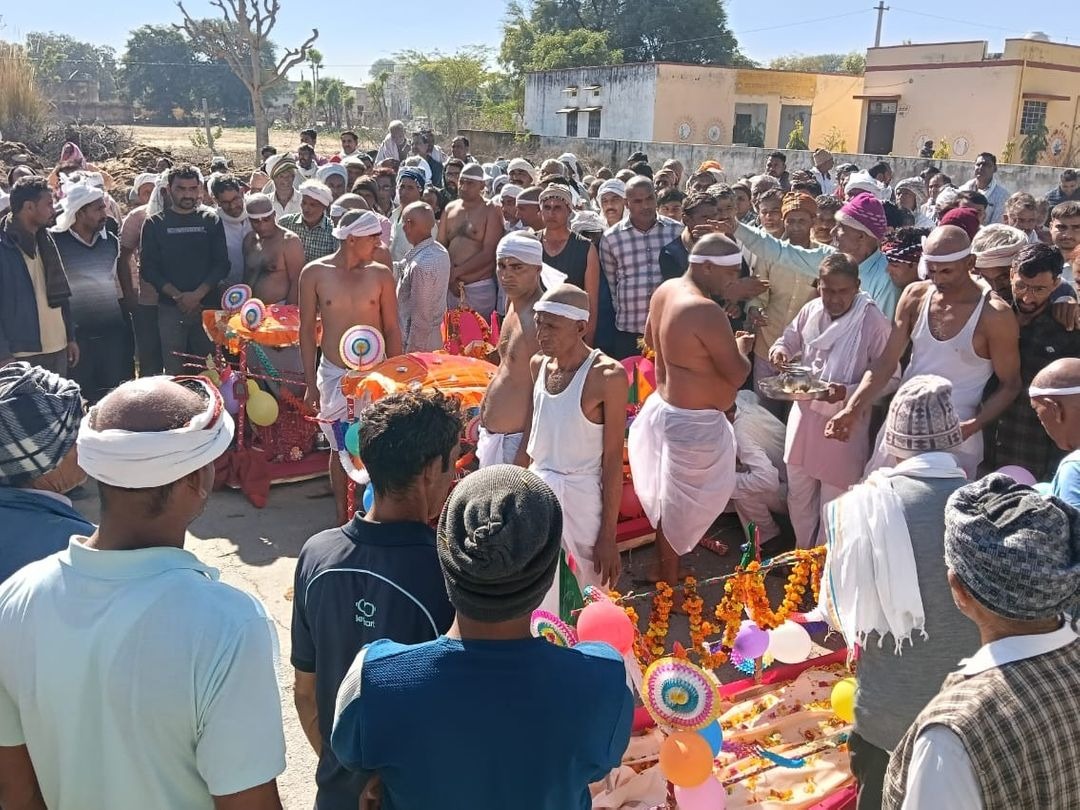 देवरानी-जेठानी दोनों का एक ही चिता पर अंतिम संस्कार किया गया।