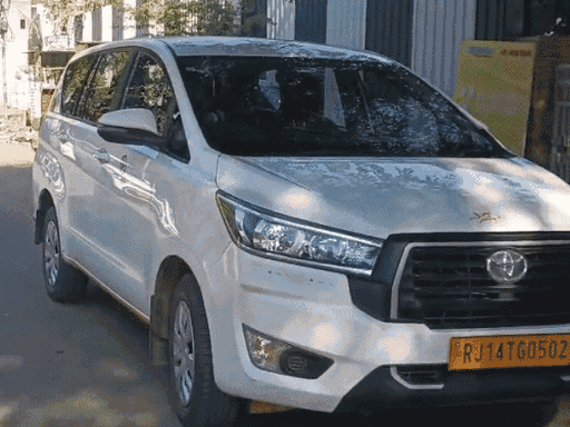 जोधपुर में व्यापारी घनश्याम सोनी की फर्म और घर में यूपी से आई आयकर विभाग की टीम 3 दिन से छानबीन कर रही है।