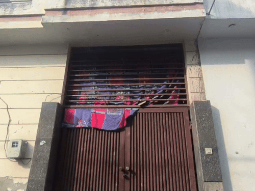 लुधियाना के कोट मंगल इलाके का वह घर जहां जुनैद ने किया सुसाइड। - Dainik Bhaskar