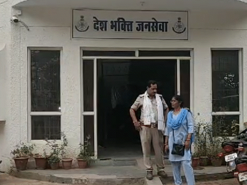 महिला की ऑडियो-वीडियो रिकॉर्डिंग और सीसीटीवी फुटेज अहम सबूत बने।