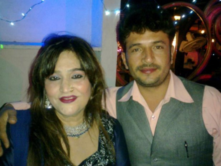 Picture of Celina and Parvez taken after marriage.