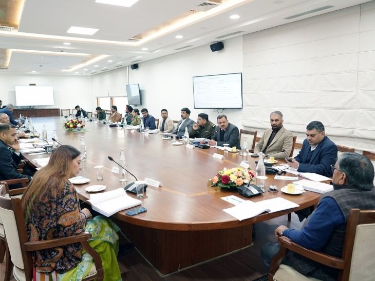 स्ट्राइप्ड टाइगर बटरफ्लाई चंडीगढ़ की राज्य तितली घोषित:  वन्यजीव लर्निंग सेंटर बनाने के निर्देश; प्रशासक की अध्यक्षता​​​​​​​ में हुई बैठक – Chandigarh News