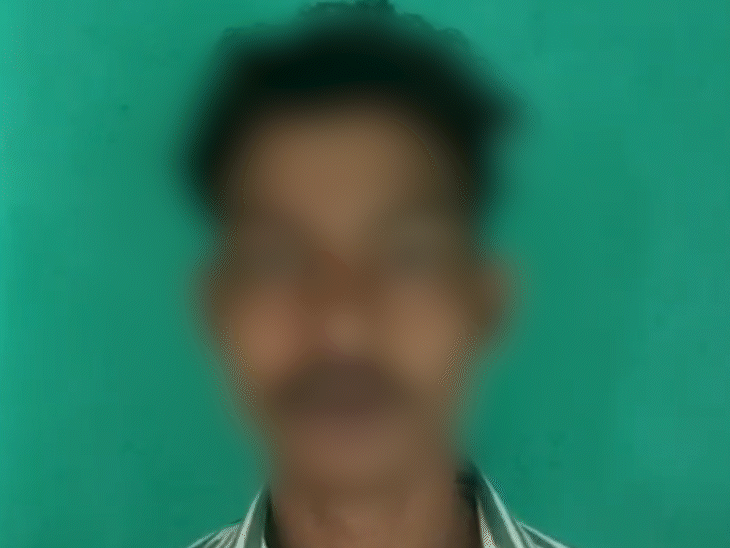 वीडियो में युवक ने कहा- मेरे साथ अवधेश भगत जी, फौजी भगत जी ने अत्याचार किया है।