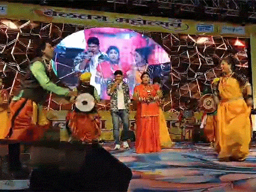 ग्राम नगपुरा में तीन दिवसीय दिवसीय बेलतरा महोत्सव का आयोजन किया गया था।