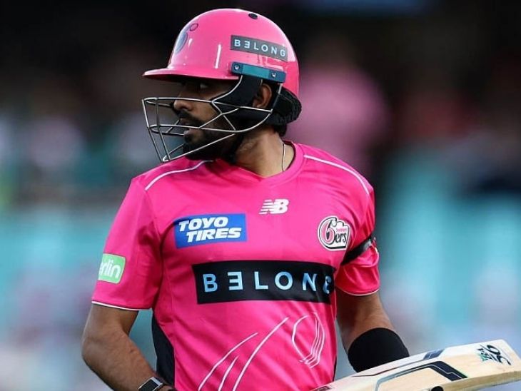 पाकिस्तान के बाबर आजम 2 गेंद ही खेल सके।