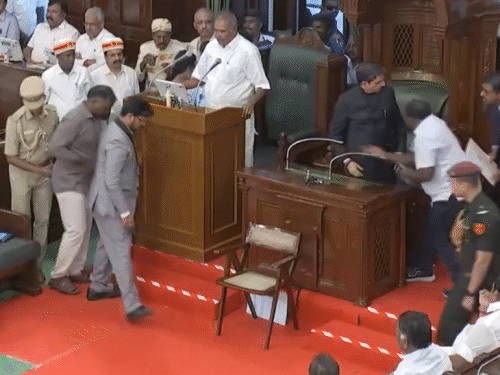 Tamil Nadu Assembly Anthem Row; Governor RN Ravi Vs MK Stalin | AIADMK