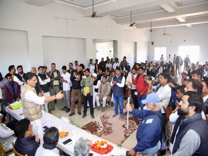 ‘जो हिंदू-धर्म के संरक्षक वही साधु-संतों को जलील कर रहे’:  पायलट बोले- शंकराचार्य बीजेपी से सहमत नहीं; कहा- सबसे बड़ा रामभक्त तो मैं हूं – Tonk News