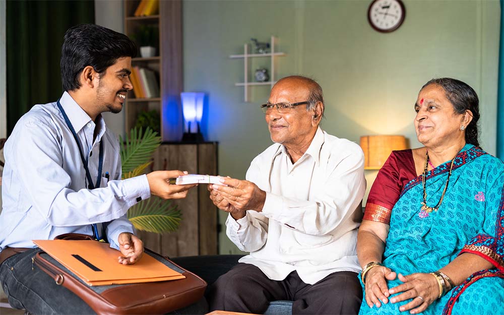 আয়কর প্রদানকারীরা এই স্কিমে একটি অ্যাকাউন্ট খুলতে পারবেন না।