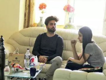 प्रिया सेठ ने दुष्यंत को फ्लैट में बुलाकर मारा था।