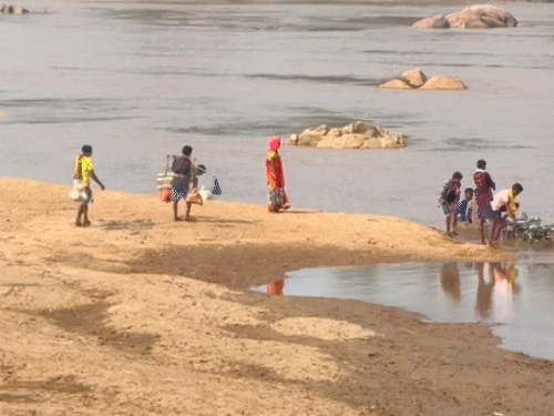 उसपरी झिल्ली घाट में अब तक रेस्क्यू शुरू नहीं हुआ है।