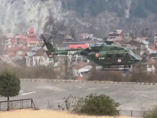 एयरलिफ्ट करके घायल जवानों को उधमपुर के मिलिट्री अस्पताल ले जाया गया।