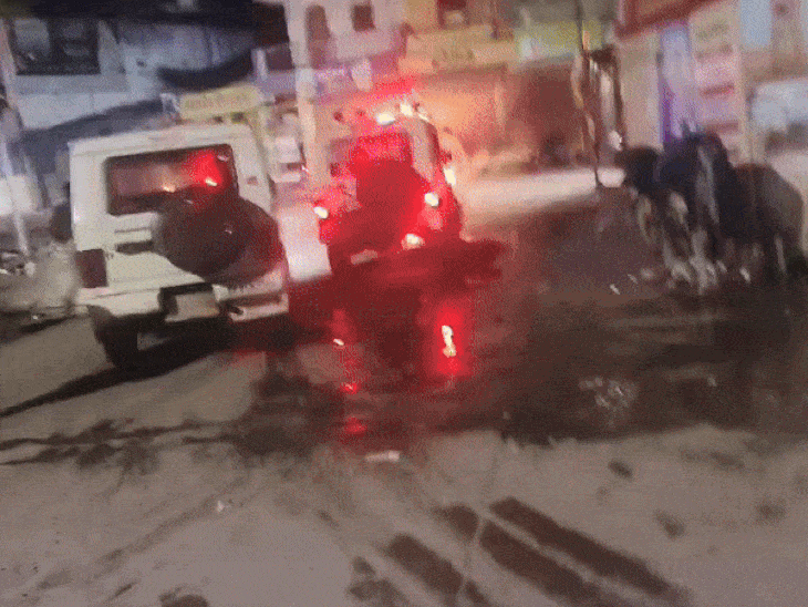 झड़प की जानकारी मिलते ही पुलिस की टीमें पहुंच गईं।