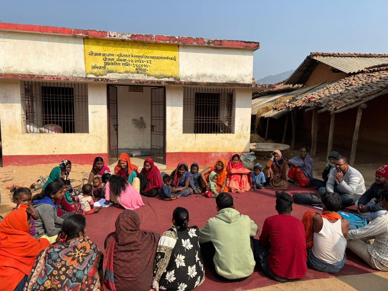 CRPF कैंप के बाद चोरमारा में बदली जिंदगी:  जमुई में 25 साल बाद राशन पहुंचा, तीन दशक बाद वोटिंग – Jamui News