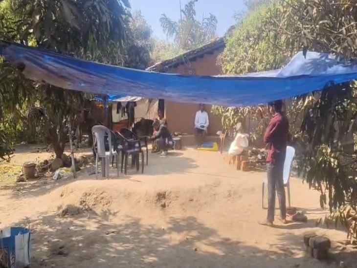 नारायणपुर जिले में तिलक राम मंडावी और सुमित्रा मंडावी का घर।