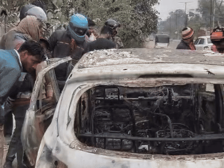 Agra LIC Agent Trapped in Car Fire Due to Central Locking Failure