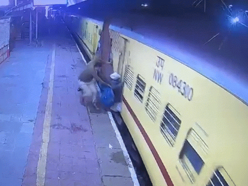 The elderly man was dragged several meters along with the train.