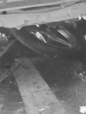 हादसे में बाइक थार के नीचे फंस गई थी। बाइक सवार की मौके पर ही मौत हो गई थी।