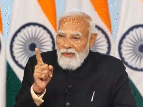 पीएम मोदी ने शनिवार को 18वें रोजगार मेले के दौरान वर्चुअली संबोधन किया। - Dainik Bhaskar