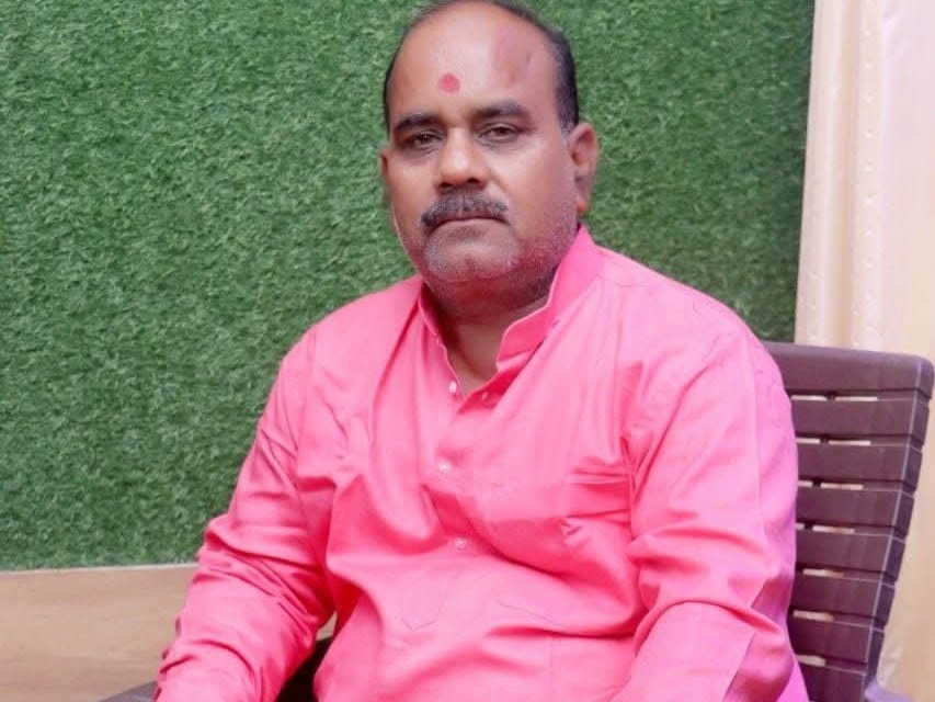 नोटों की गड्डी मामले में 4 पर आरोप:  भाजपा नेता ने 1.35 करोड़ रुपए के धोखा-धड़ी का आरोप लगाया, वीडियो आया था सामने – Maharajganj News
