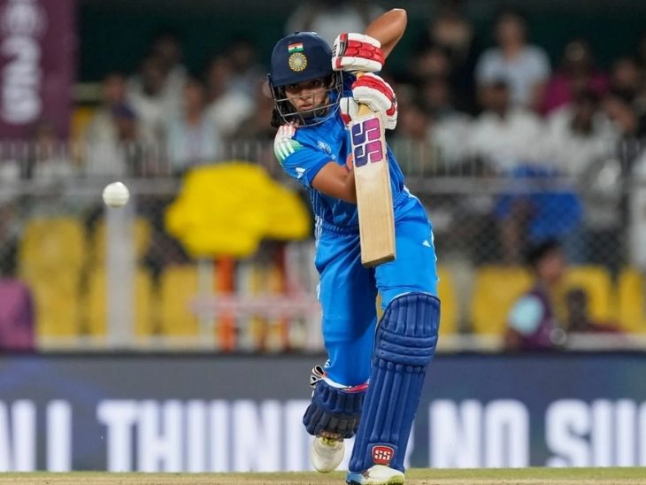 प्रतिका रावल ने 24 वनडे मैचों में दो शतकों के सहारे 1110 रन बनाए हैं।