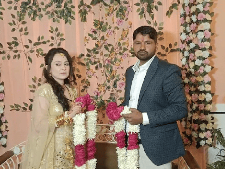 हनुमान प्रसाद ने 23 जनवरी को प्रिया सेठ से शादी रचाई।