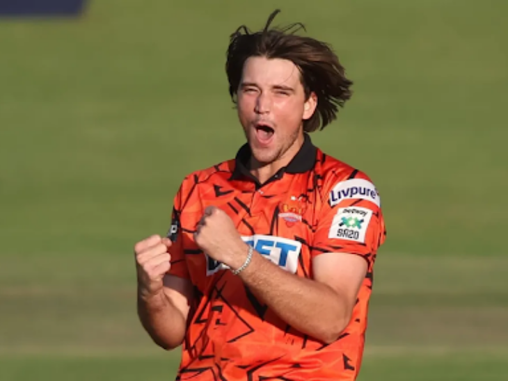 जेम्स कोल्स ने एक विकेट लेने के साथ ही 19 गेंदों पर 45 रनों की नाबाद पारी खेली। - Dainik Bhaskar