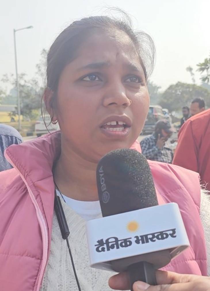 रंजना राजपूत ने कहा- उनका ढाई लाख रुपए चला गया। एक-एक लाख रुपए की एफडी कराई थी।