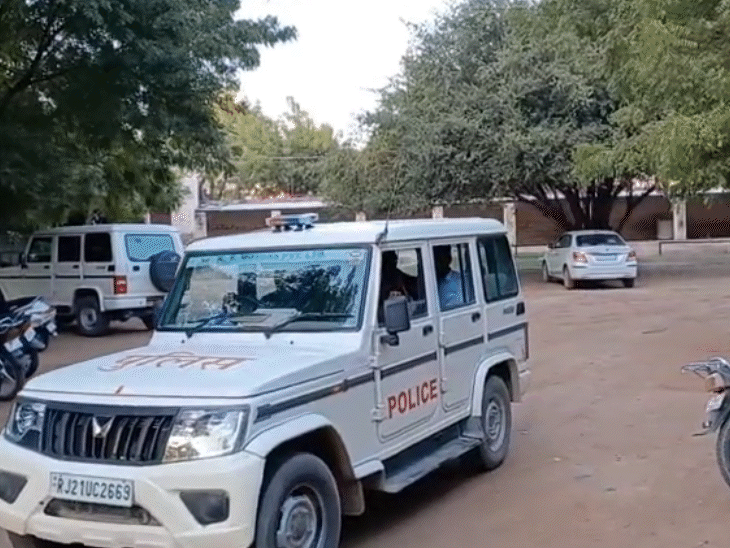 विस्फोटक मिलने के बाद आरोपी सुलेमान को पुलिस ने गिरफ्तार कर लिया।