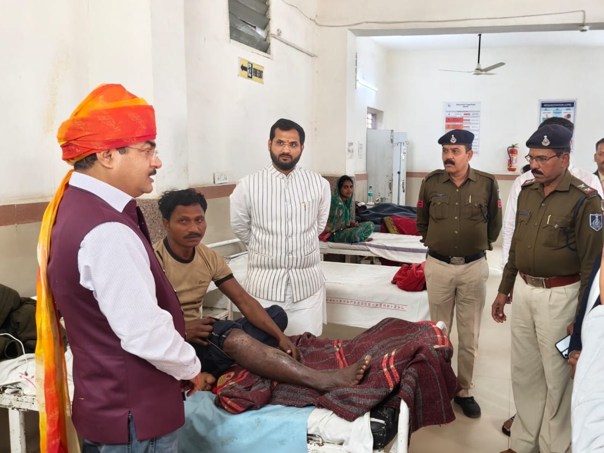 इटारसी: राज्यमंत्री नरेंद्र शिवाजी पटेल का अस्पताल में औचक निरीक्षण