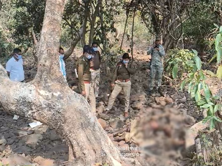 बालोद जिले के डौंडीलोहारा थाना क्षेत्र अंतर्गत ग्राम गुरामी के जंगल में मिली महिला की सड़ी-गली लाश की पहचान